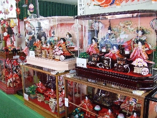 キノエネヤ人形店（埼玉県東松山市）破魔弓、羽子板、製造・販売