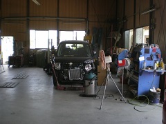 車工房パレット（埼玉県大里郡寄居町）自動車の鈑金塗装、ボディーのキズ、ヘコミ、ツブレの修理