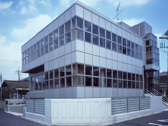 日本電色工業株式会社 技術センター(埼玉県越谷市) 色と光の計測機器